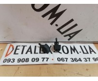 Форсунка омивача лобового скла 7700823915,на Renault Trafic, Opel Vivaro, Nissan Primastar 2001 - ≥ г.в. 1.9dci, 1.9cdti, 2.0dci, 2.5dci, 2.5cdti  